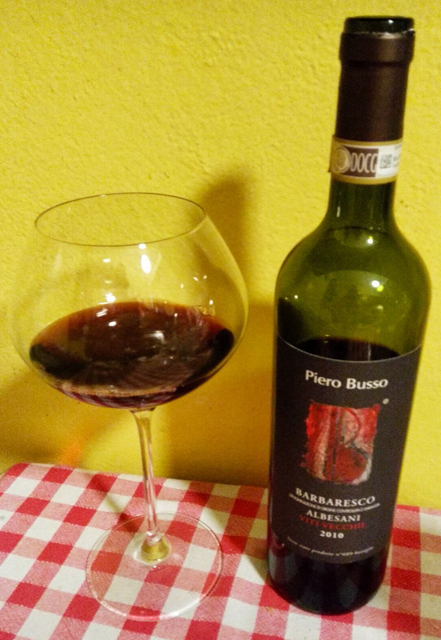 Piero Busso Albesani Viti Vecchie 2010.jpg